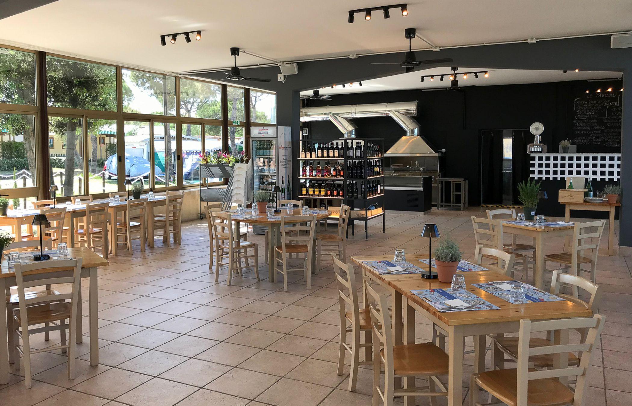 Club Del Sole Pini Boutique Resort Punta Marina Exterior photo