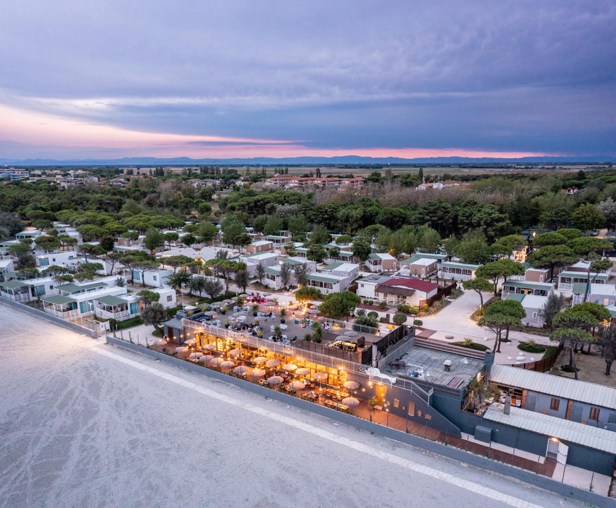 Club Del Sole Pini Boutique Resort Punta Marina Exterior photo